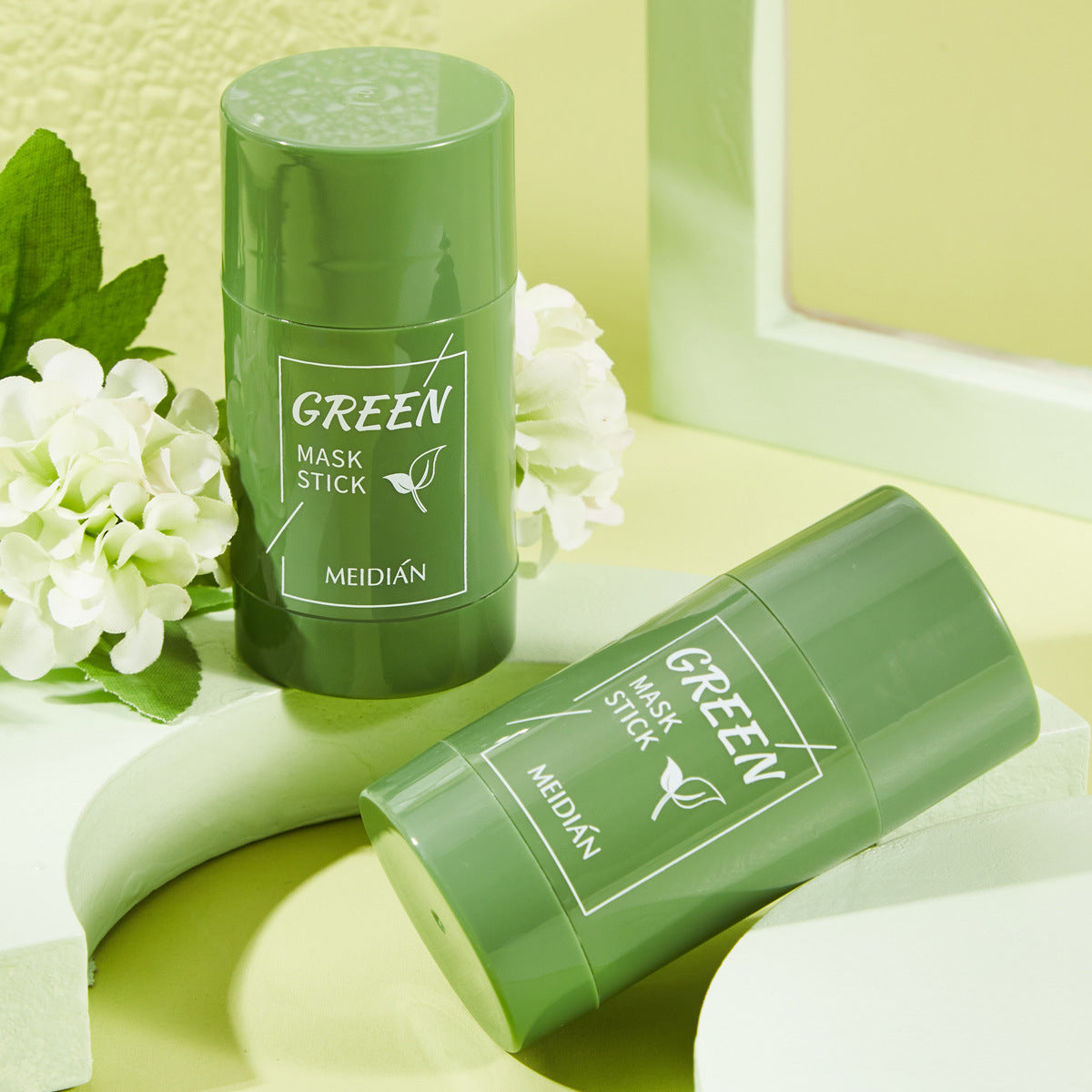 Cross-border popular charm point green tea solid mask deep cleansing, hydrating, oil control, pore shrinking smear-type mud mask stick