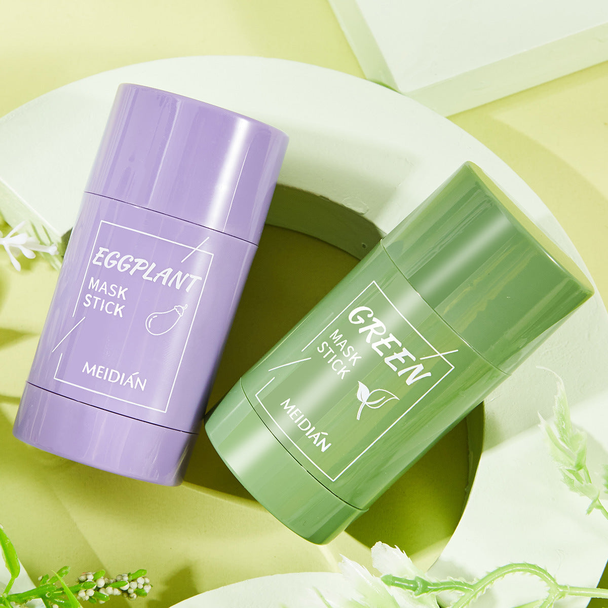 Cross-border popular charm point green tea solid mask deep cleansing, hydrating, oil control, pore shrinking smear-type mud mask stick